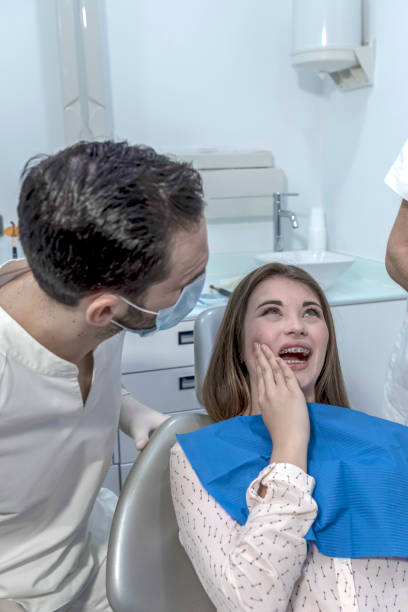 Best Emergency Dental Care for Broken or Chipped Teeth in Obetz, OH